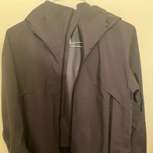 ARC’TERYX jacket
